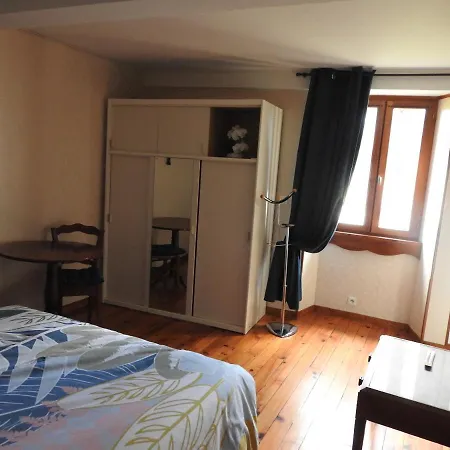De La Pierre Verte Tatil Evi