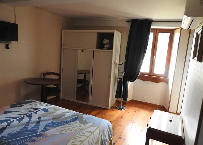 De La Pierre Verte Tatil Evi